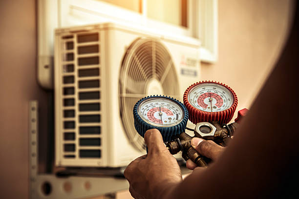 Professional Ac Installation technician working in Young America, MN